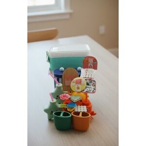 39 pcs  Home Decor Kitchen Bundle Magnetic Signs Storage Baskets Canisters